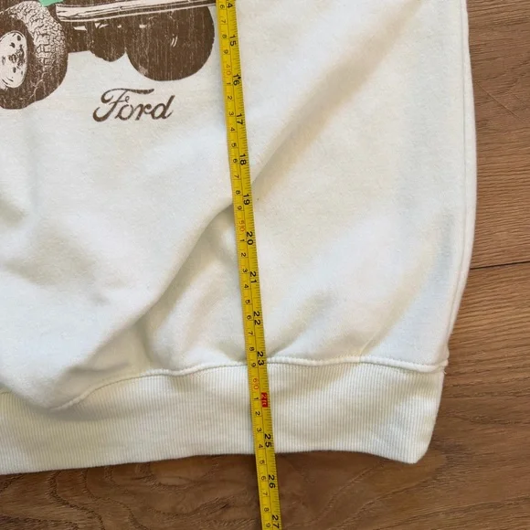 Ford Bronco Oversized Sweatshirt Small Mint Green 4-Wheel Drive Graphic Pullover - Picture 6 of 9